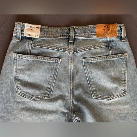 We The Free Xena High Rise Slim Straight Jeans - Picture 10 of 16